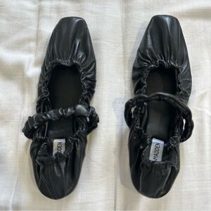 Steve Madden Black Vandy Ballet Flats